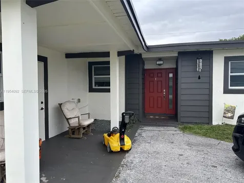 5700 SW 54th Terrace Davie FL 33314