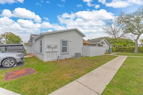 6445 SW 152nd Place Miami FL 33193
