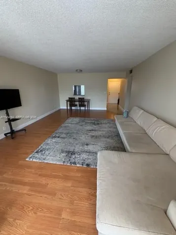 319 NE 14th Avenue Hallandale Beach FL 33009