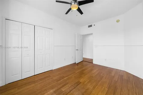 3255 NE 184th Street Aventura FL 33160
