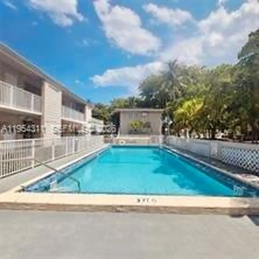 6565 Santona Street Coral Gables FL 33146