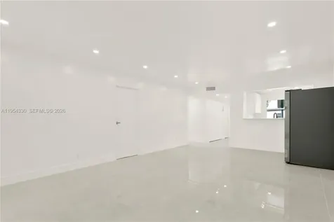 8320 Sands Point Boulevard Tamarac FL 33321