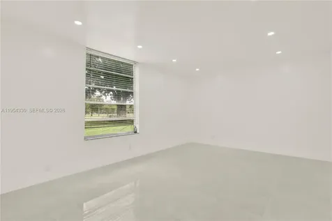 8320 Sands Point Boulevard Tamarac FL 33321