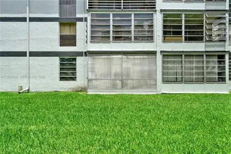 8320 Sands Point Boulevard Tamarac FL 33321
