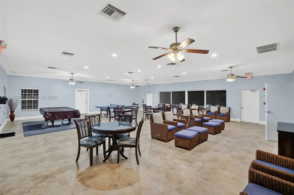 6471 Bay Club Drive Fort Lauderdale FL 33308