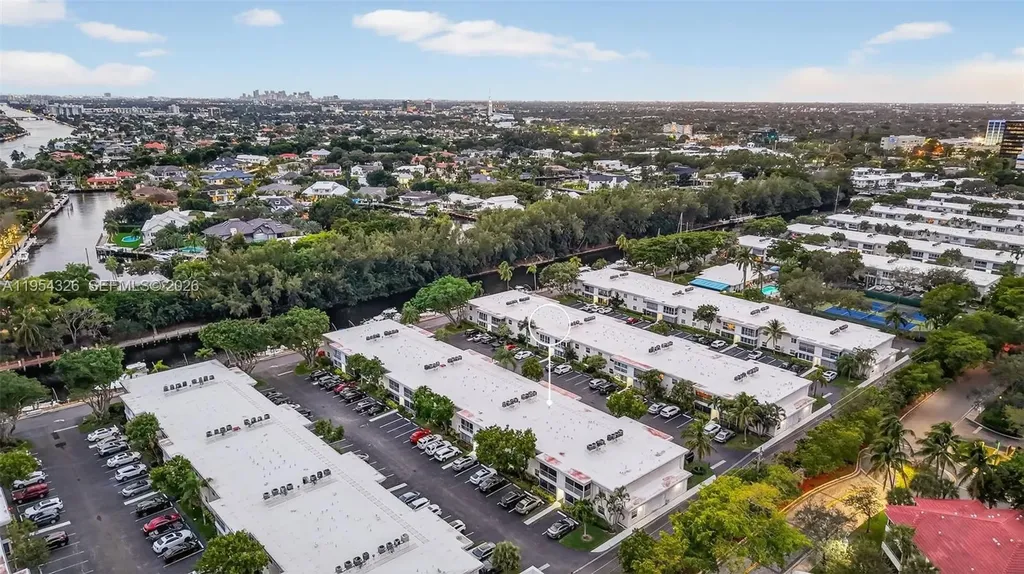 6471 Bay Club Drive Fort Lauderdale FL 33308