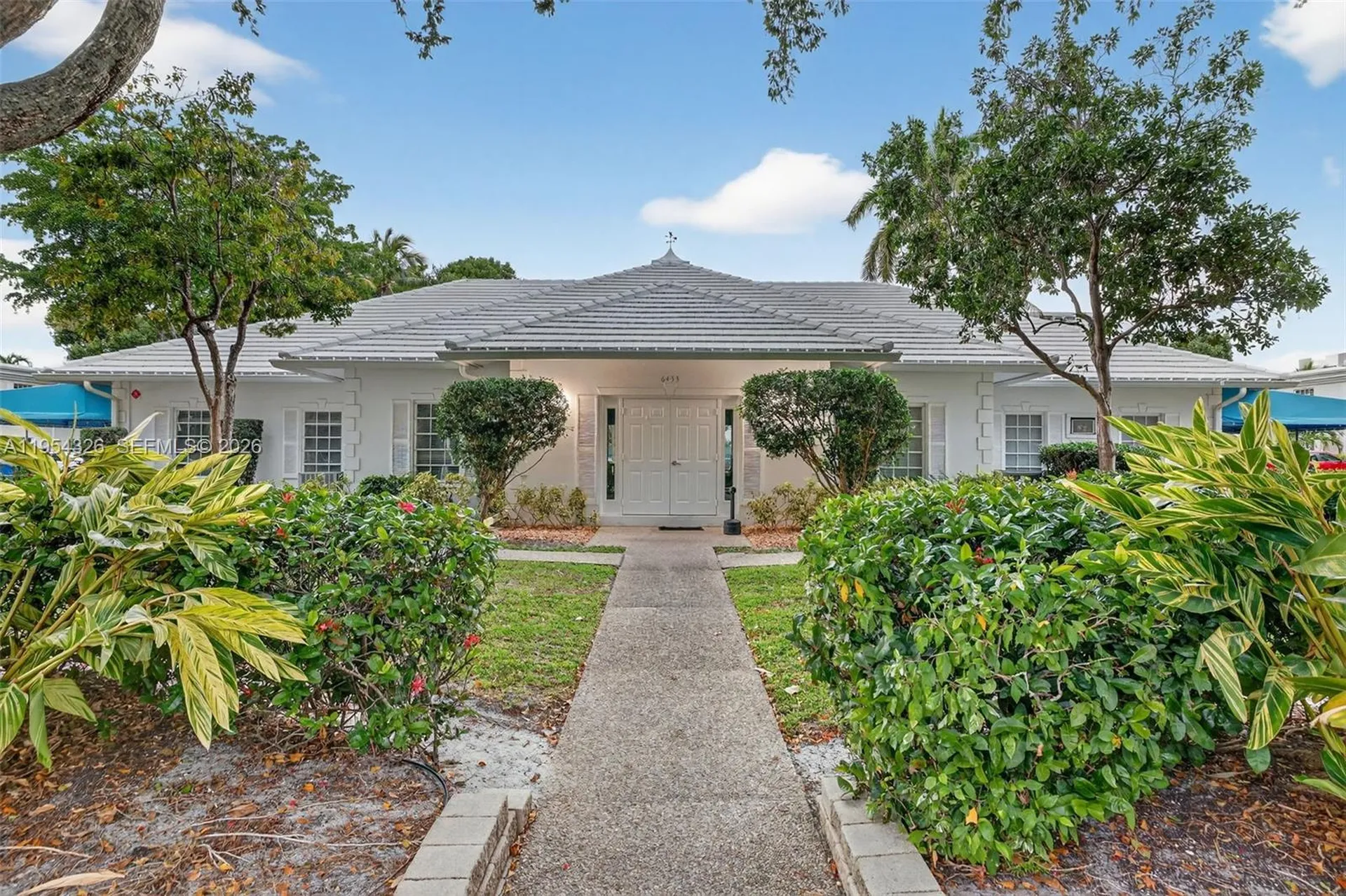 6471 Bay Club Drive Fort Lauderdale FL 33308
