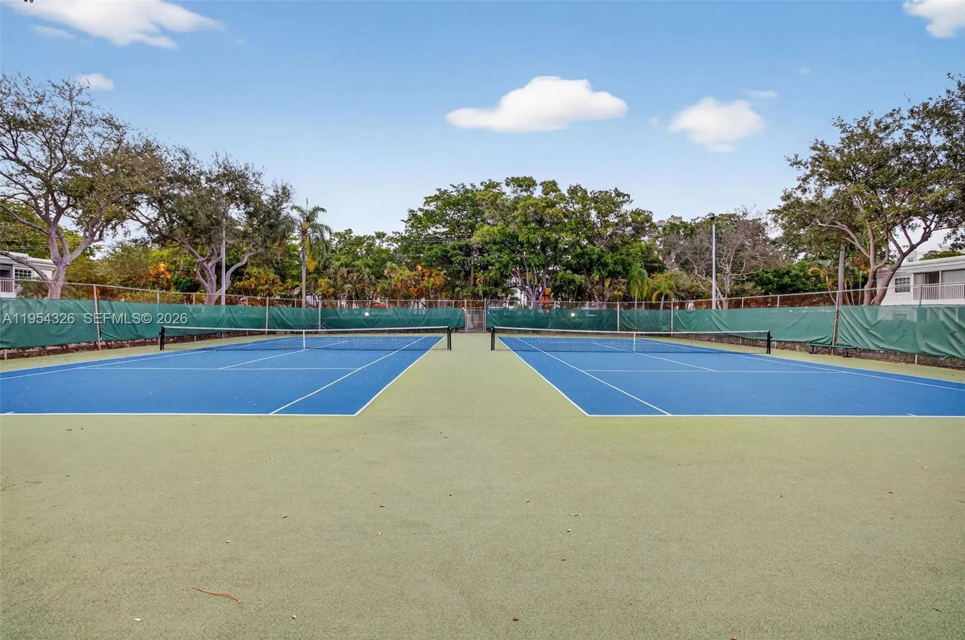 6471 Bay Club Drive Fort Lauderdale FL 33308