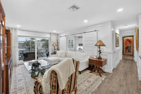 6471 Bay Club Drive Fort Lauderdale FL 33308