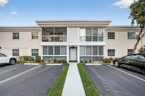 6471 Bay Club Drive Fort Lauderdale FL 33308