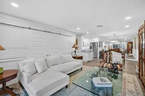 6471 Bay Club Drive Fort Lauderdale FL 33308