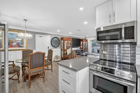 6471 Bay Club Drive Fort Lauderdale FL 33308