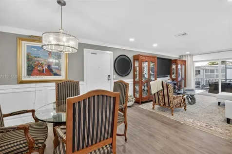 6471 Bay Club Drive Fort Lauderdale FL 33308