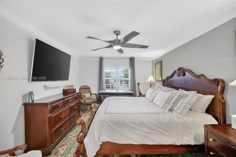 6471 Bay Club Drive Fort Lauderdale FL 33308