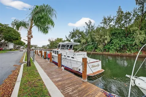 6471 Bay Club Drive Fort Lauderdale FL 33308