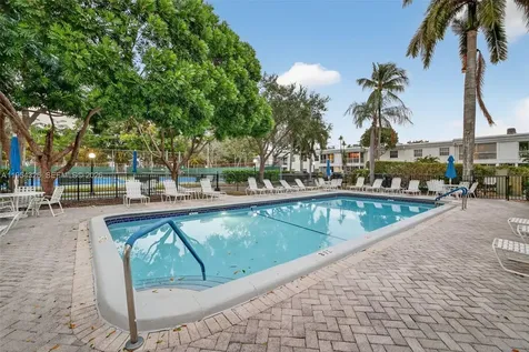6471 Bay Club Drive Fort Lauderdale FL 33308