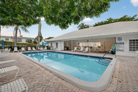 6471 Bay Club Drive Fort Lauderdale FL 33308