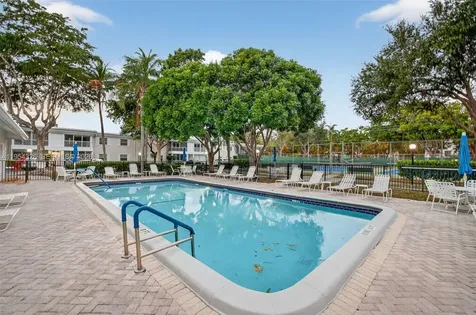 6471 Bay Club Drive Fort Lauderdale FL 33308