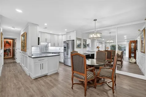 6471 Bay Club Drive Fort Lauderdale FL 33308