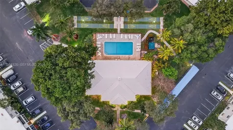 6471 Bay Club Drive Fort Lauderdale FL 33308