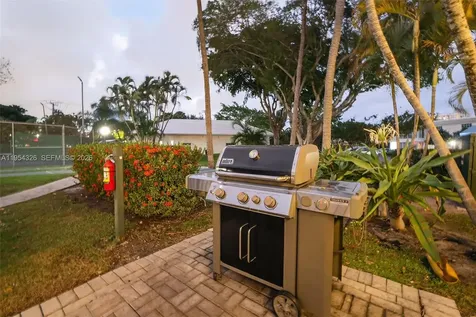 6471 Bay Club Drive Fort Lauderdale FL 33308