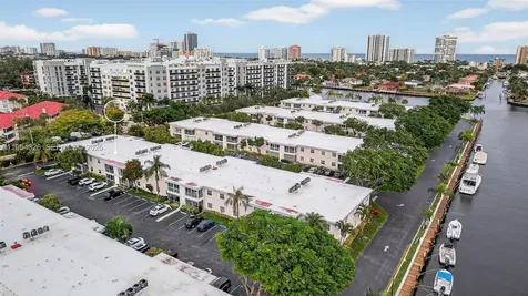 6471 Bay Club Drive Fort Lauderdale FL 33308