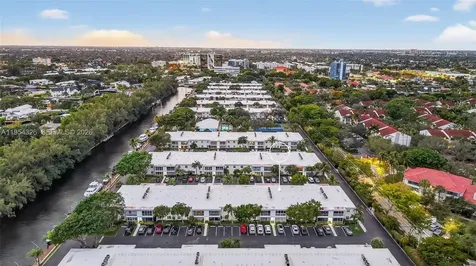 6471 Bay Club Drive Fort Lauderdale FL 33308