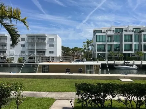 3923 NE 166th Street North Miami Beach FL 33160