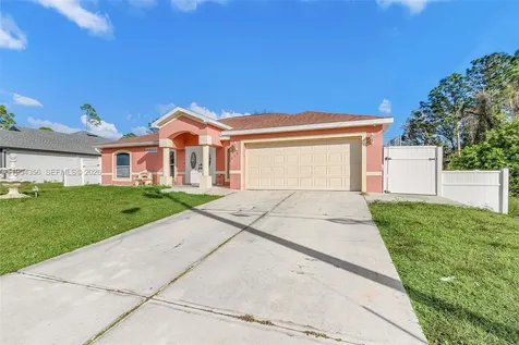 539 Summit Avenue S Lehigh Acres FL 33974