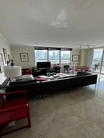 2000 N Bayshore Drive Miami FL 33137