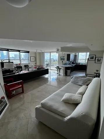 2000 N Bayshore Drive Miami FL 33137