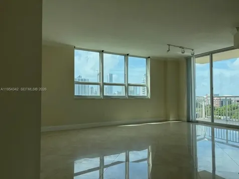 2000 N Bayshore Drive Miami FL 33137