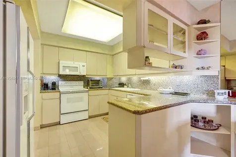 9801 Collins Avenue Bal Harbour FL 33154