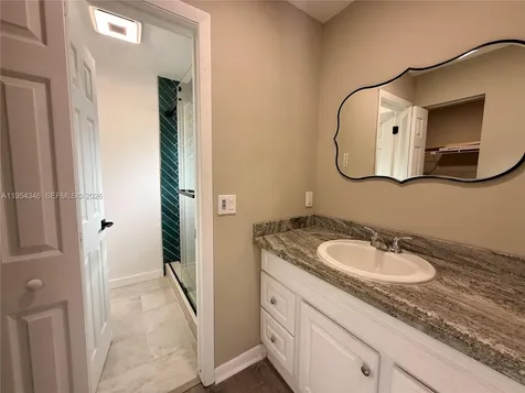 2550 N Nob Hill Road Sunrise FL 33322