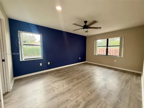 2550 N Nob Hill Road Sunrise FL 33322