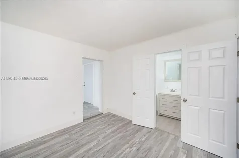 11950 SW 182nd Terrace Miami FL 33177