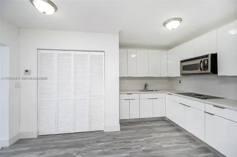 11950 SW 182nd Terrace Miami FL 33177