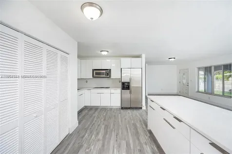 11950 SW 182nd Terrace Miami FL 33177