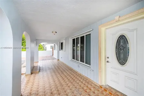 11950 SW 182nd Terrace Miami FL 33177