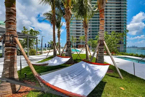 3131 NE 7th Avenue Miami FL 33137