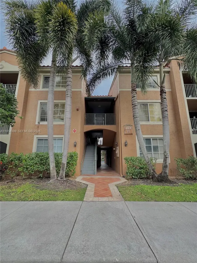 4808 N State Road 7 Coconut Creek FL 33073