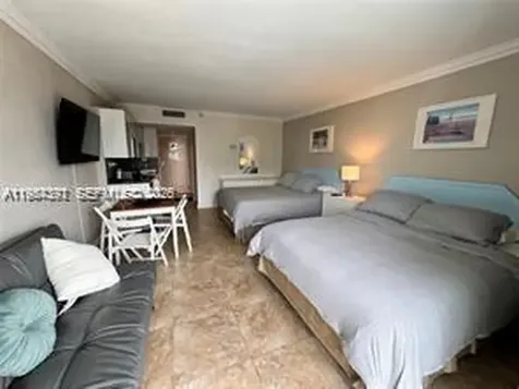 19201 Collins Avenue Sunny Isles Beach FL 33160