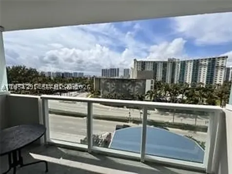 19201 Collins Avenue Sunny Isles Beach FL 33160