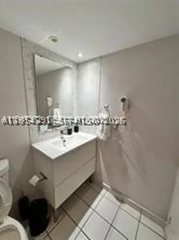 19201 Collins Avenue Sunny Isles Beach FL 33160