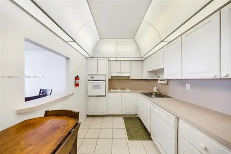 19370 Collins Avenue Sunny Isles Beach FL 33160