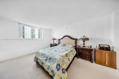 19370 Collins Avenue Sunny Isles Beach FL 33160