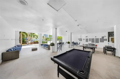 19370 Collins Avenue Sunny Isles Beach FL 33160