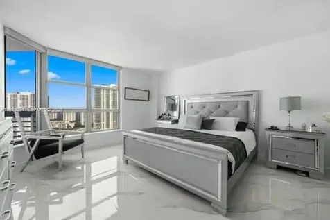 19195 NE 36th Court Aventura FL 33180