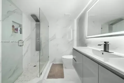 19195 NE 36th Court Aventura FL 33180