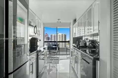 19195 NE 36th Court Aventura FL 33180